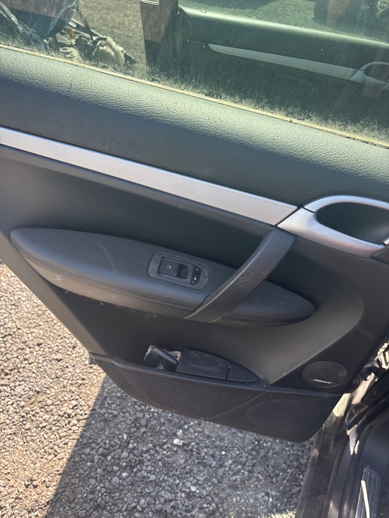 [EPE-112022] Altavoz puerta trasera izquierda Porsche Cayenne