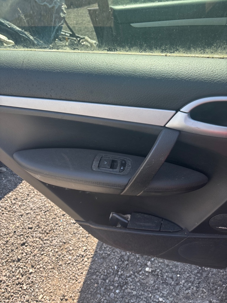[EPE-112024] Arnés cableado puerta trasera izquierdo Porsche Cayenne