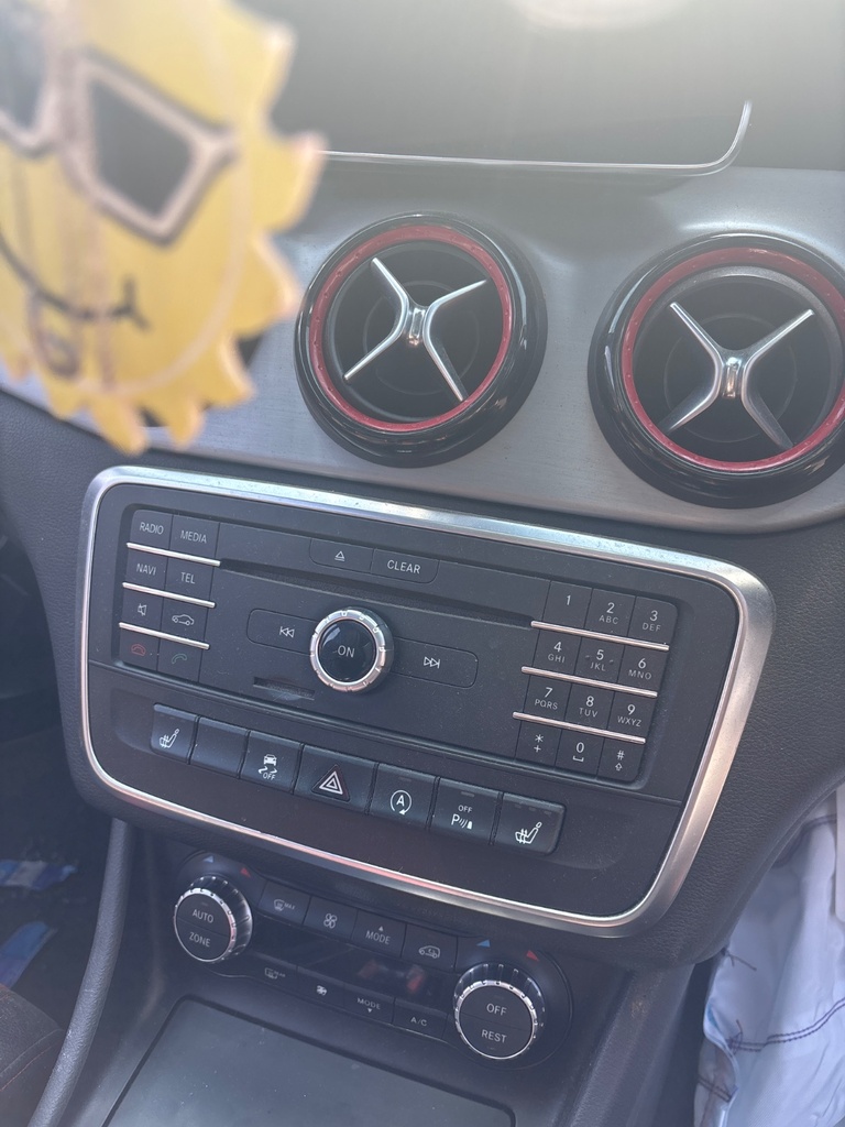 [EPE-113508] Difusor de aire salpicadero Mercedes-Benz CLA 45 AMG 2015