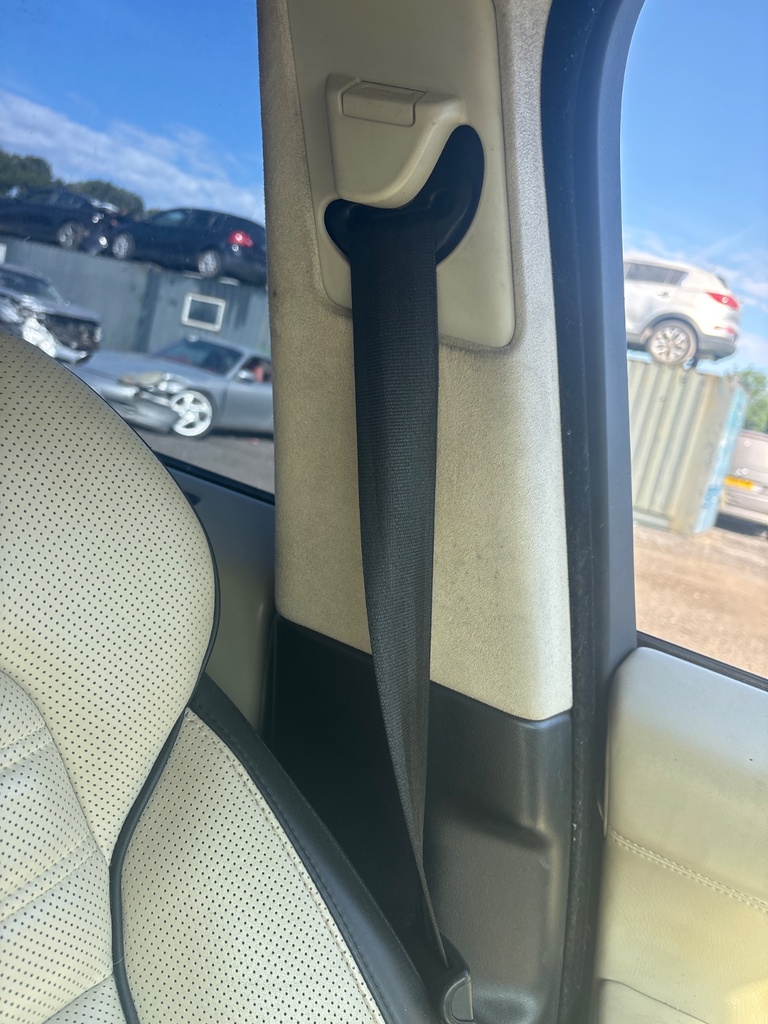 [EPE-114778] Pretensor de cinturón de seguridad delantero izquierdo Land Rover Range Rover Sport