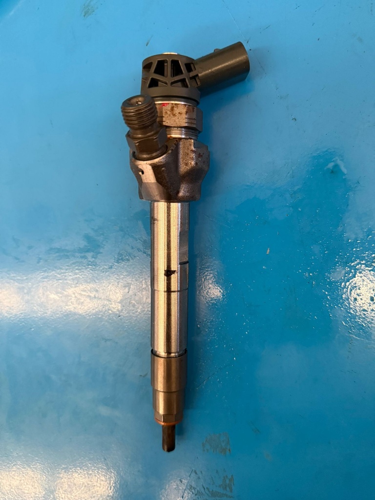 [INY00238] Inyector BMW Serie 2 B47D20A 2.0 Diesel 8514148