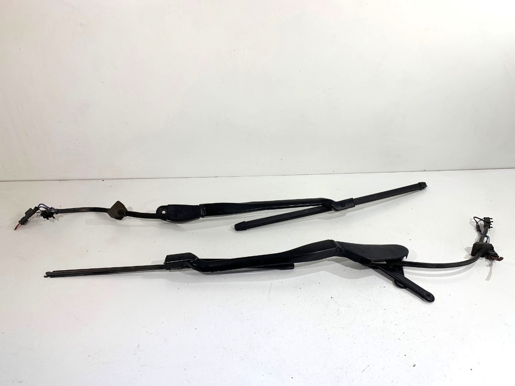[STARK-895674] Brazo limpiaparabrisas delantero Mercedes-Benz GLE (V167) 2018-