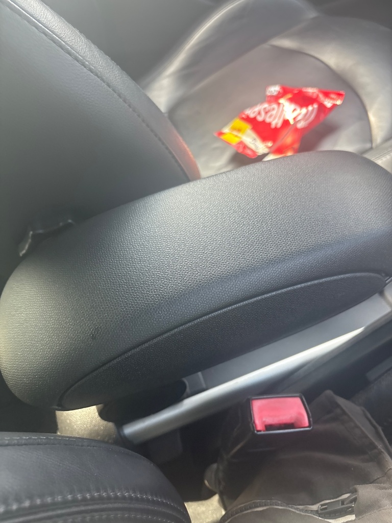[EPE-115384] Reposabrazos de consola central Mini Paceman Cooper R61
