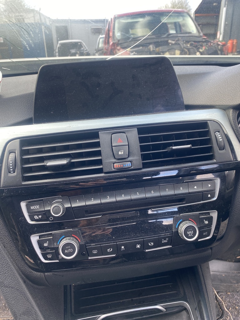 [EPE-100838] Pantalla multifunción BMW Serie 3 F30