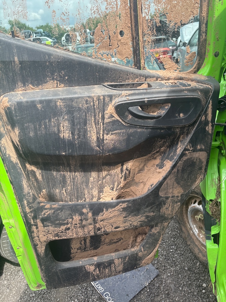 [EPE-115930] Motor elevalunas puerta delantera izquierda Mercedes-Benz Sprinter 3.5-T