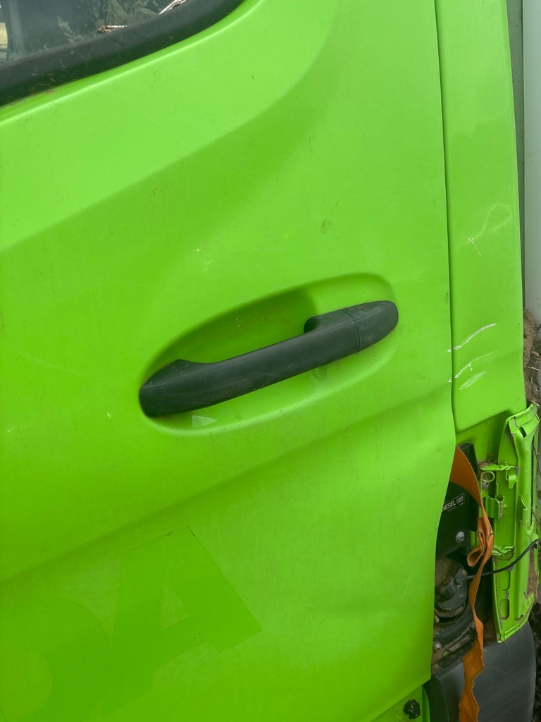 [EPE-115934] Tirador puerta delantera exterior izquierdo Mercedes-Benz Sprinter 3.5-T
