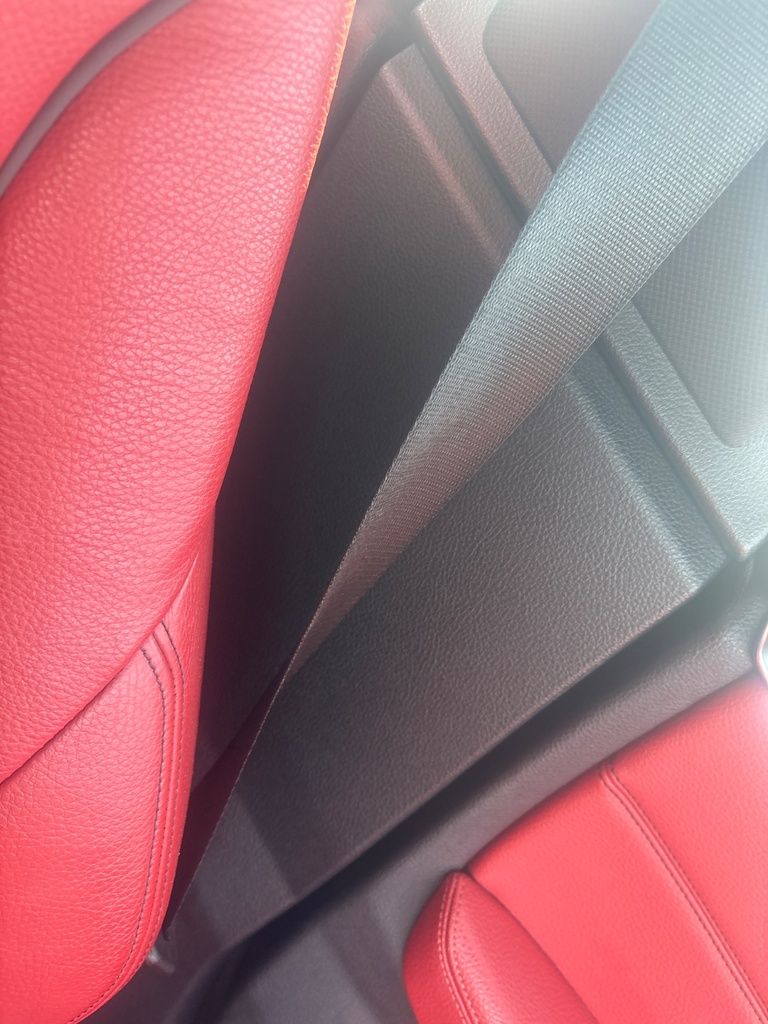 [EPE-116011] Embellecedor pilar B inferior izquierdo BMW 4 Series