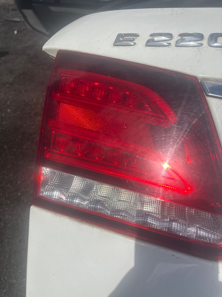 [EPE-116761] Piloto trasero izquierdo Mercedes-Benz E-Class