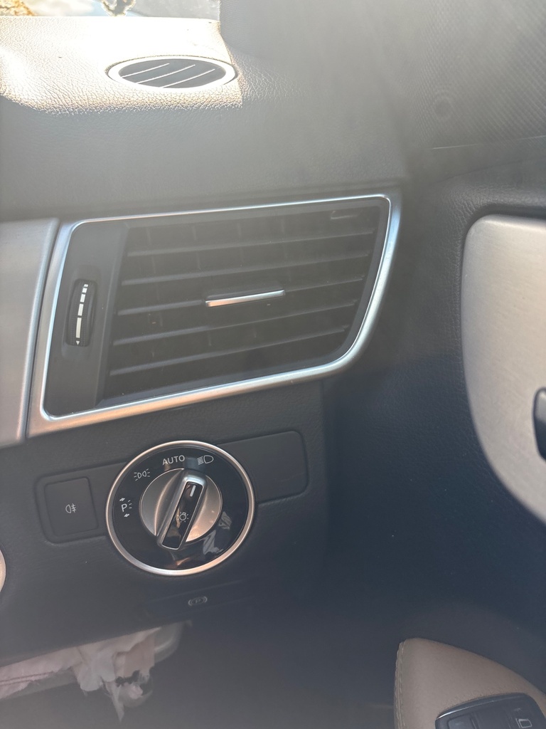 [EPE-117588] Conducto de ventilación Mercedes-Benz M-Class ML 350 BlueTEC