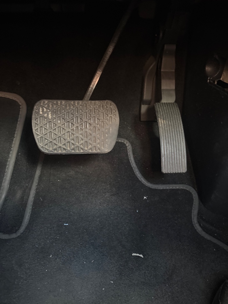 [EPE-117590] Conjunto de pedales Mercedes-Benz M-Class ML 350 BlueTEC