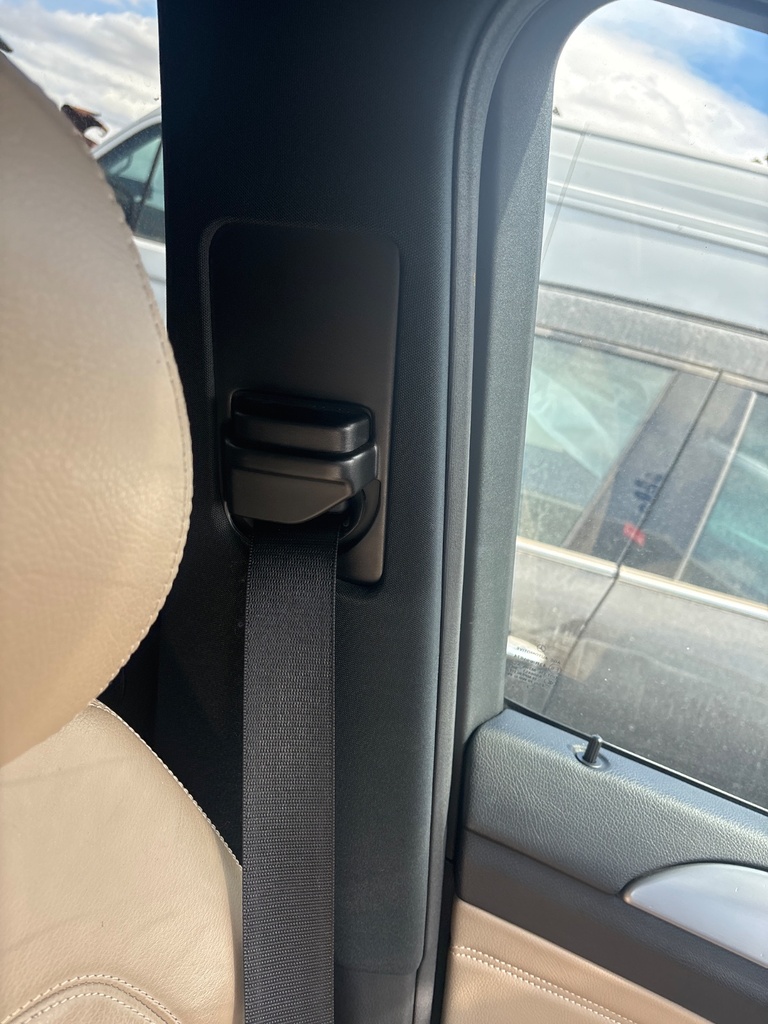 [EPE-117593] Embellecedor de pilar B Mercedes-Benz M-Class
