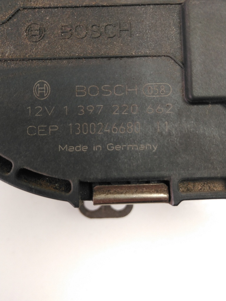[EPE-100884] Motor de limpiaparabrisas delantero VW Golf VII