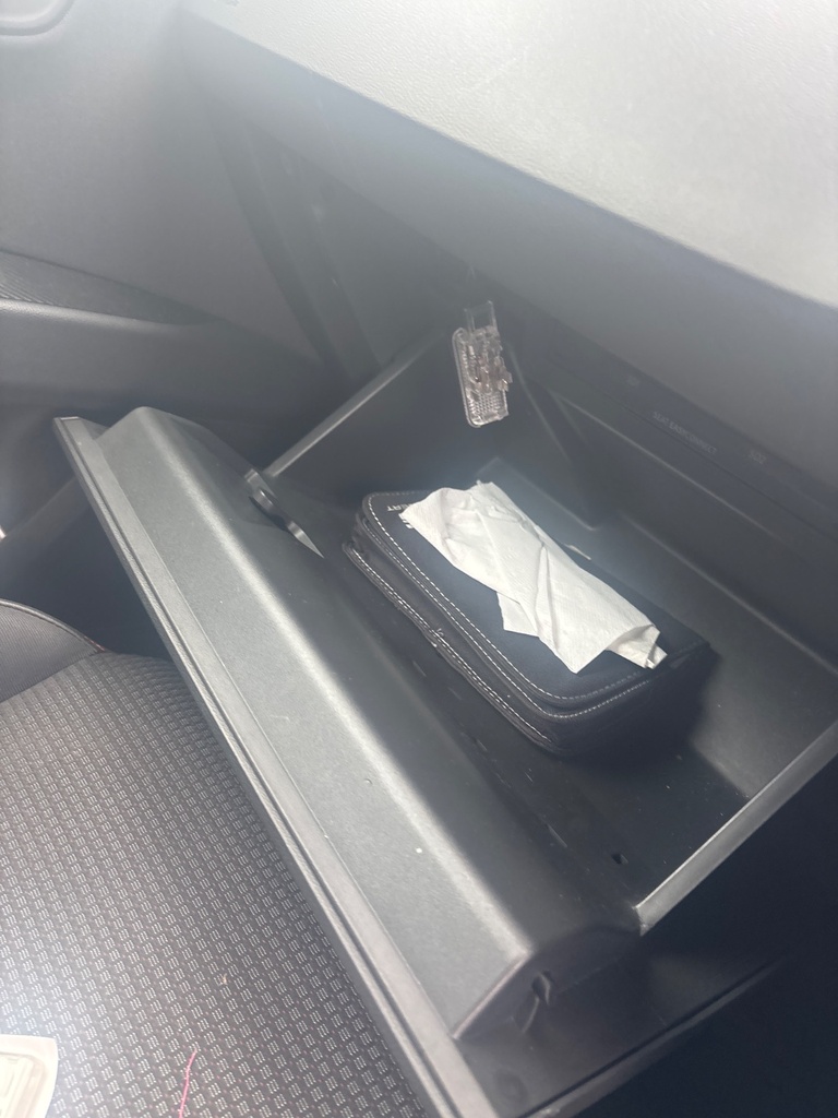 [EPE-118417] Guantera Seat Leon 5F1 1.4 TSI