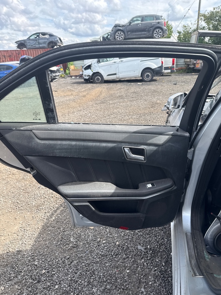 [EPE-118782] Elevalunas trasero izquierdo Mercedes-Benz E-Class (2014)