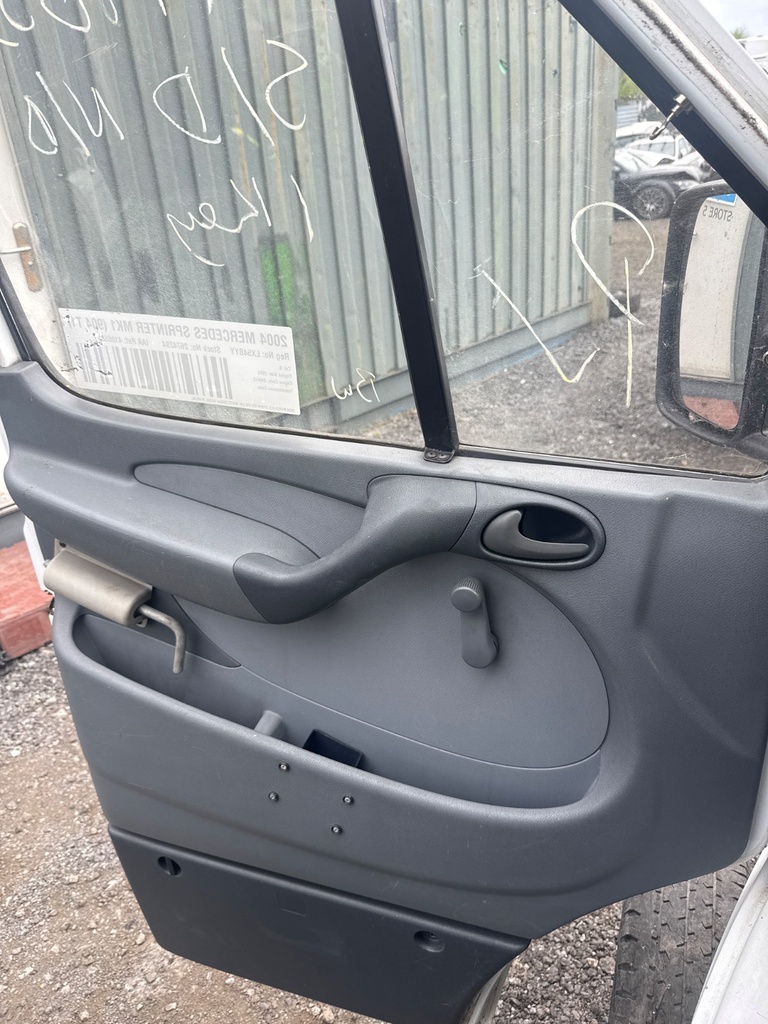 [EPE-118991] Arnés puerta delantera izquierda Mercedes-Benz Sprinter 4-T
