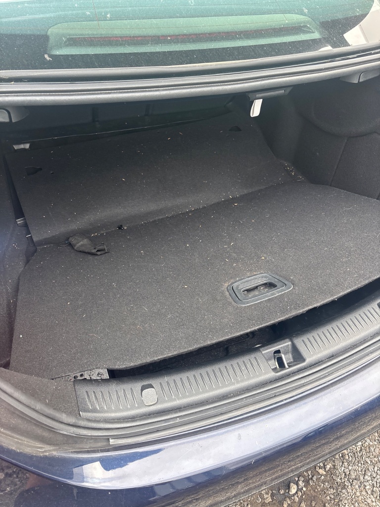 [EPE-119597] Alfombra maletero Mercedes-Benz E-Class