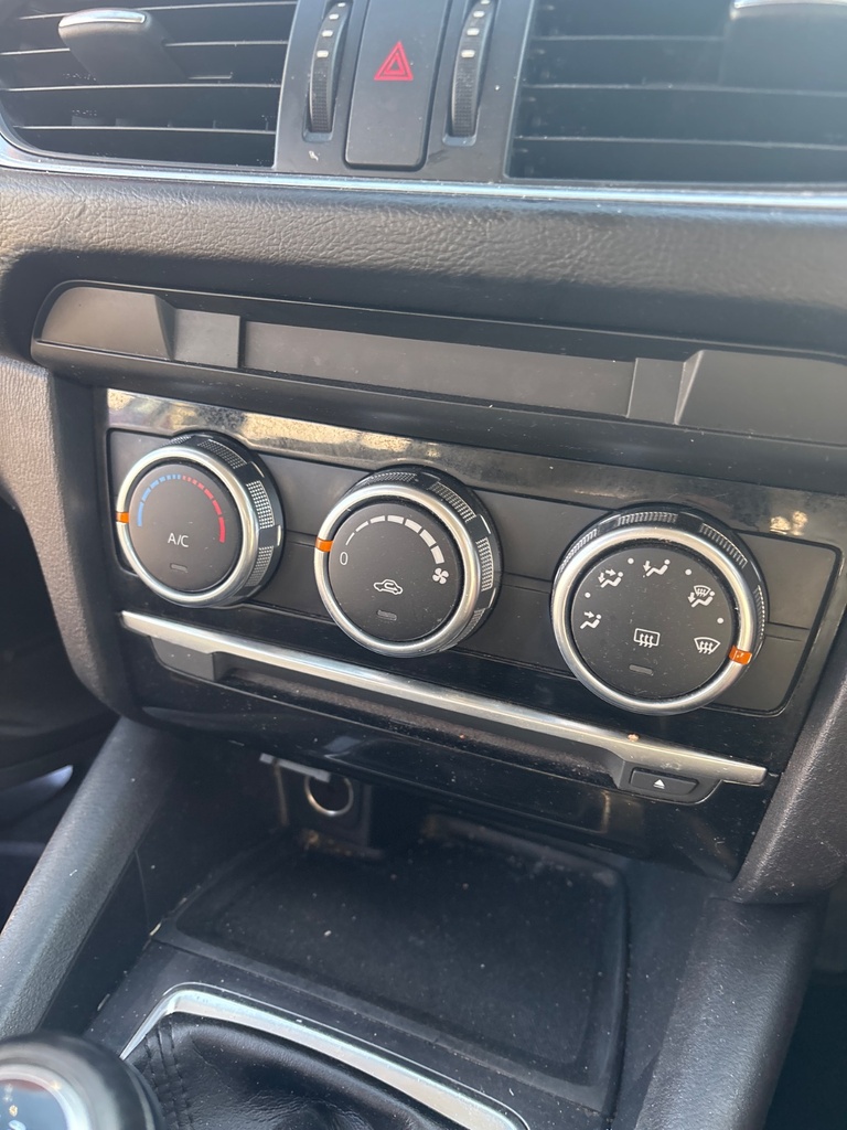 [EPE-119654] Conjunto de control de calefacción Mazda 6 (2012-2020)