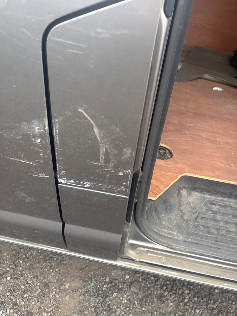 [EPE-119727] Tapa de combustible VW Transporter 2019