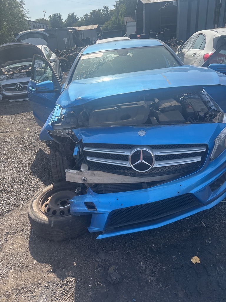 [EPE-120695] Caja de filtro de aire Mercedes Clase A 180 CDI