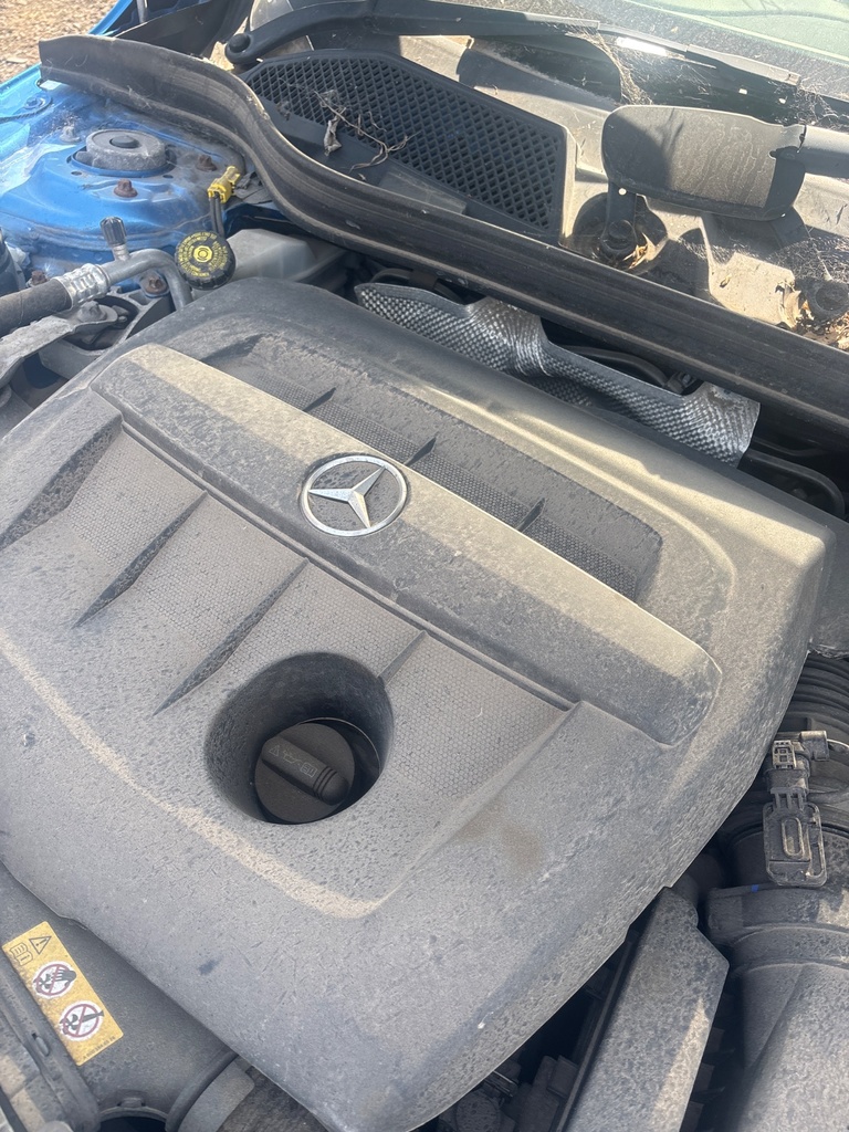 [EPE-120698] Tapa de motor Mercedes Clase A 180 CDI
