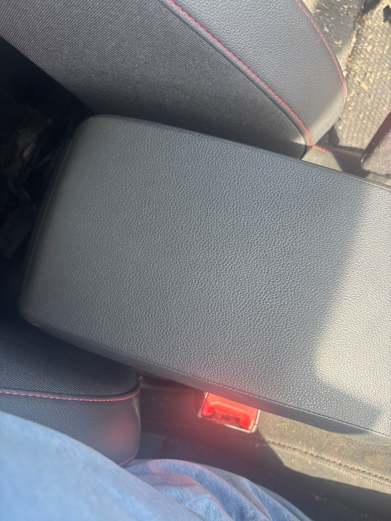 [EPE-120782] Reposabrazos de consola central Seat Leon ST