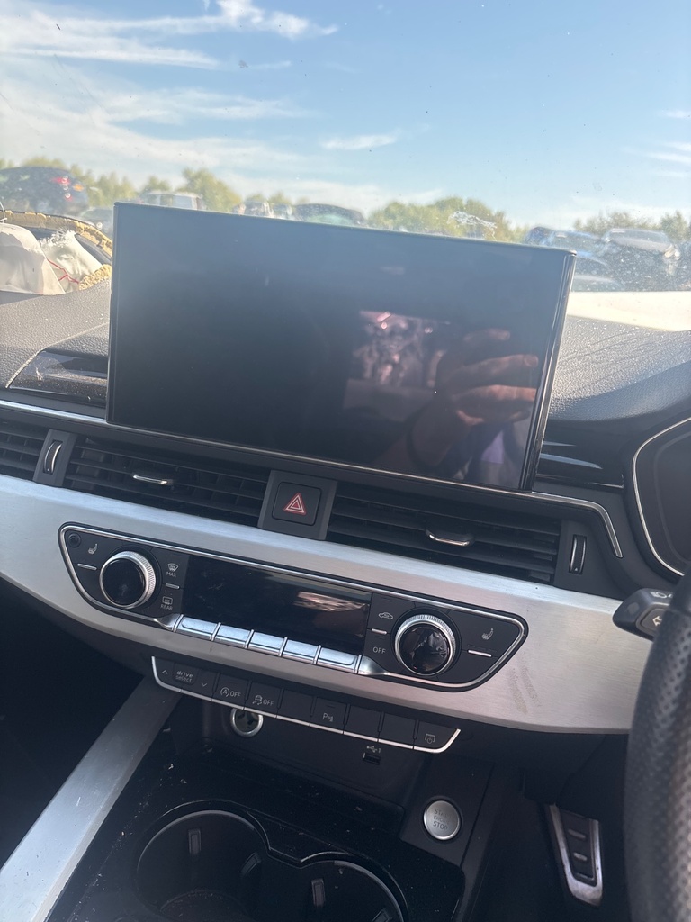 [EPE-121049] Salida de aire calefacción salpicadero Audi A4