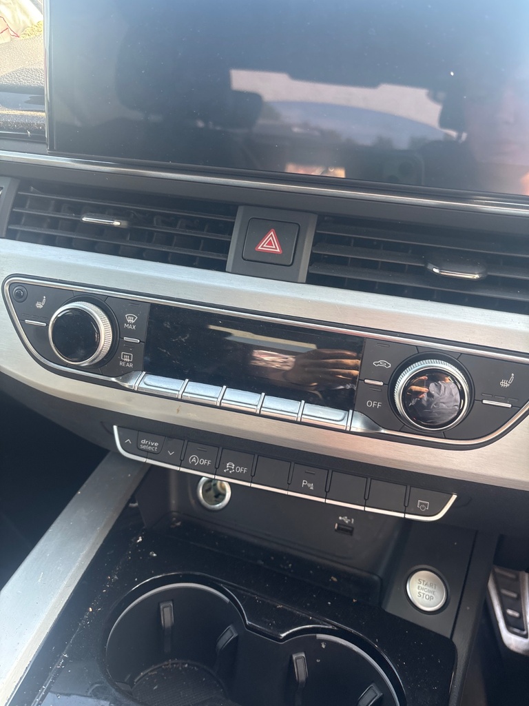 [EPE-121051] Conjunto de control calefacción Audi A4