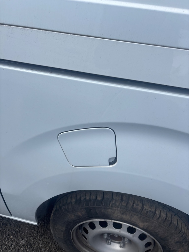 [EPE-121708] Tapa de combustible Opel Vivaro 2024
