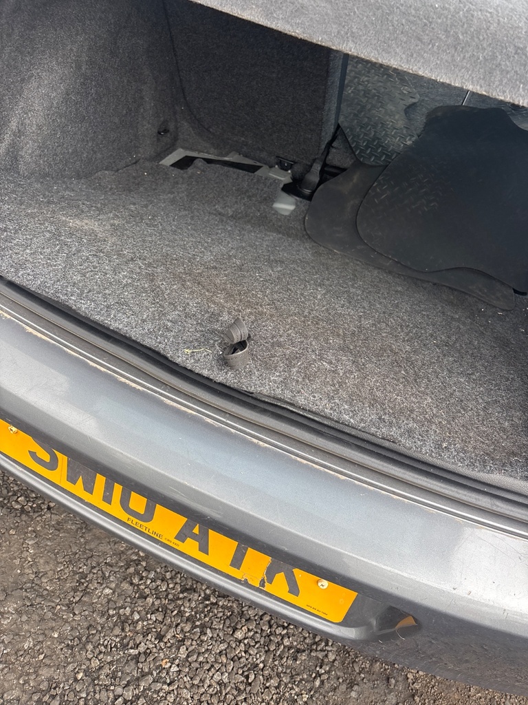 [EPE-122597] Bandeja de maletero VW Golf VI