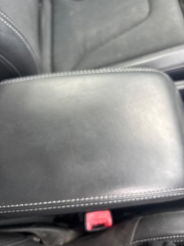 [EPE-123482] Reposabrazos de consola central Audi A4