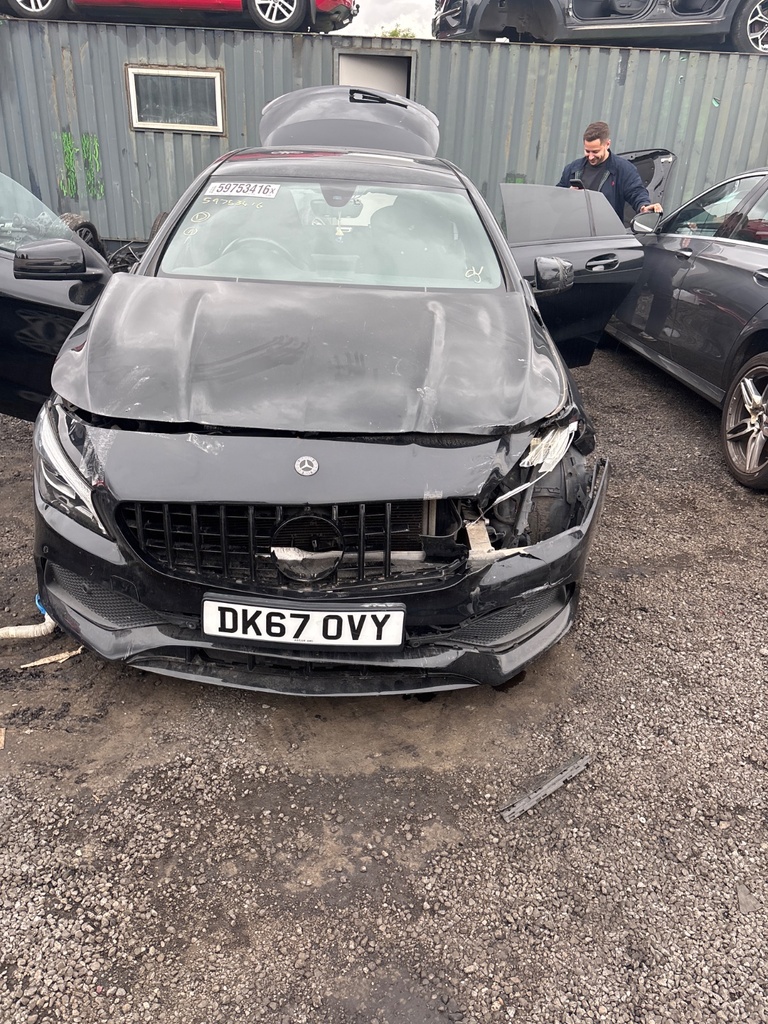 [EPE-122213] Palier delantero derecho Mercedes-Benz CLA
