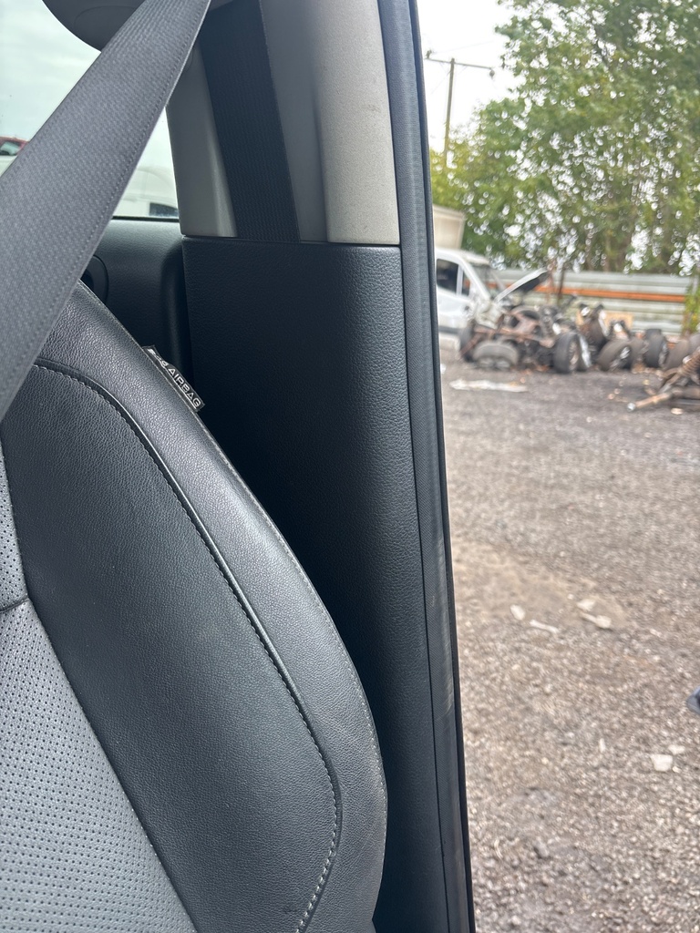 [EPE-122432] Embellecedor Pilar B inferior izquierdo Nissan Navara NP300 2017