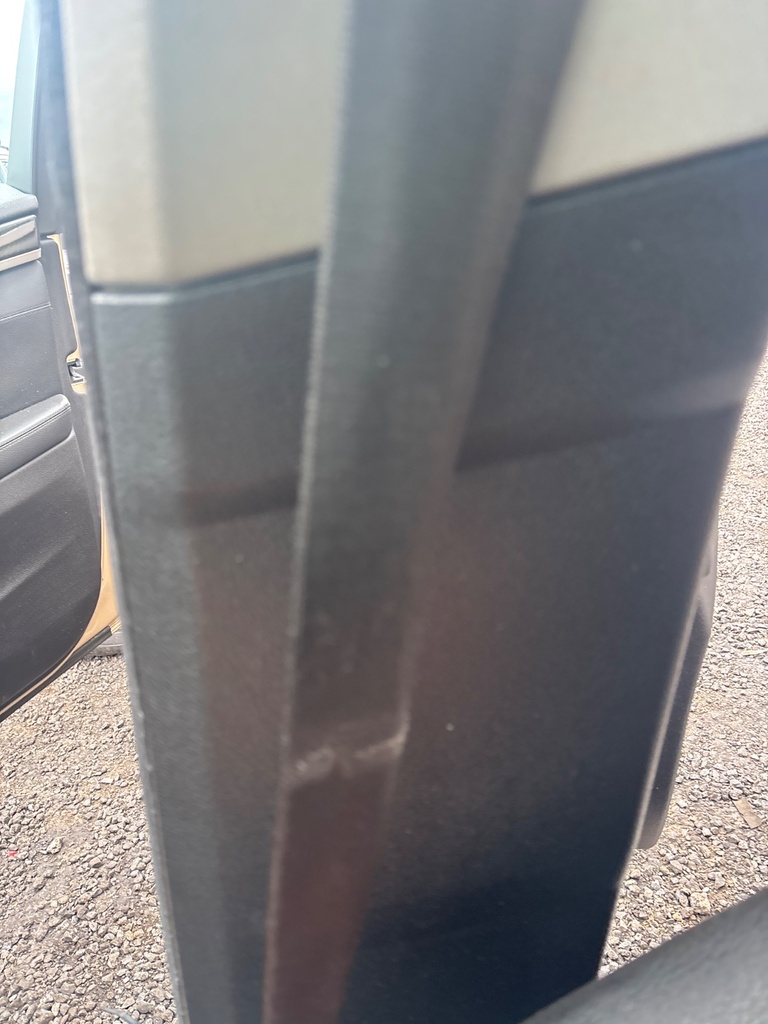 [EPE-122506] Embellecedor de pilar B inferior derecho BMW Serie 5 F10