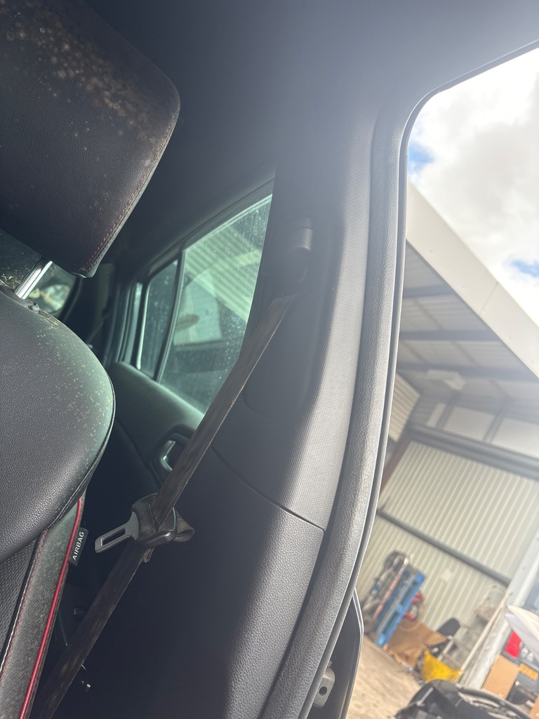 [EPE-123024] Embellecedor Pilar B para Kia Sportage 2019