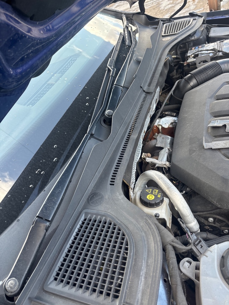 [EPE-123262] Motor y mecanismo de limpiaparabrisas delantero VW Golf