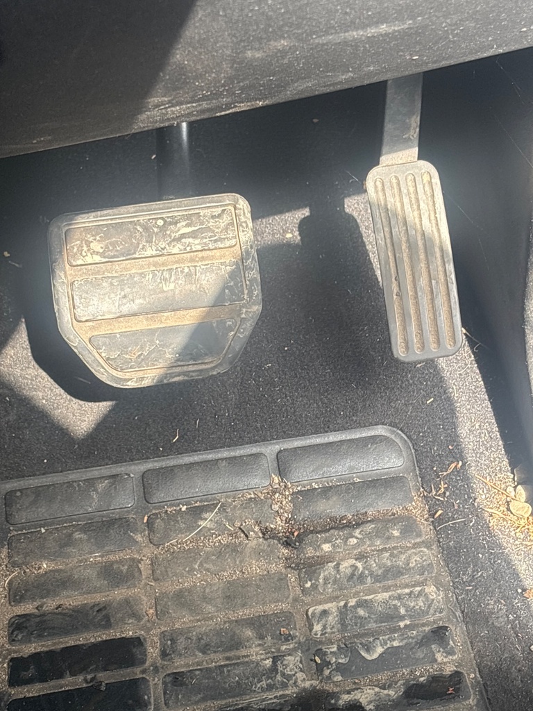 [EPE-123386] Conjunto de pedales Land Rover Discovery 3.0 D