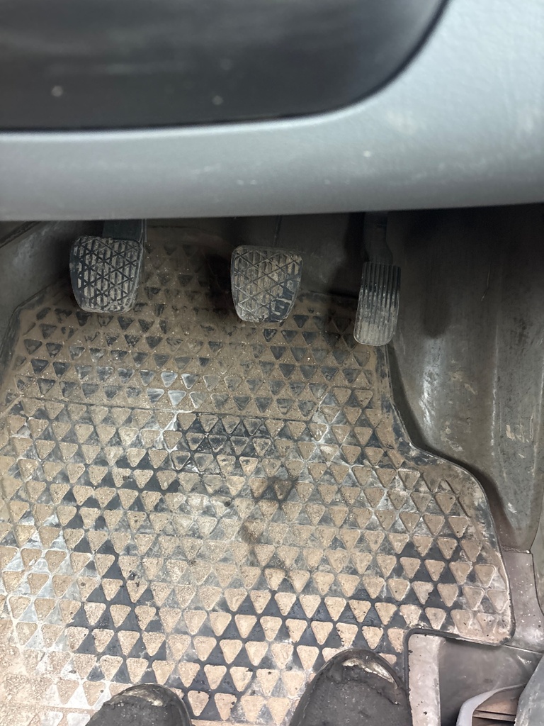 [EPE-123676] Conjunto de pedales VW Crafter 35