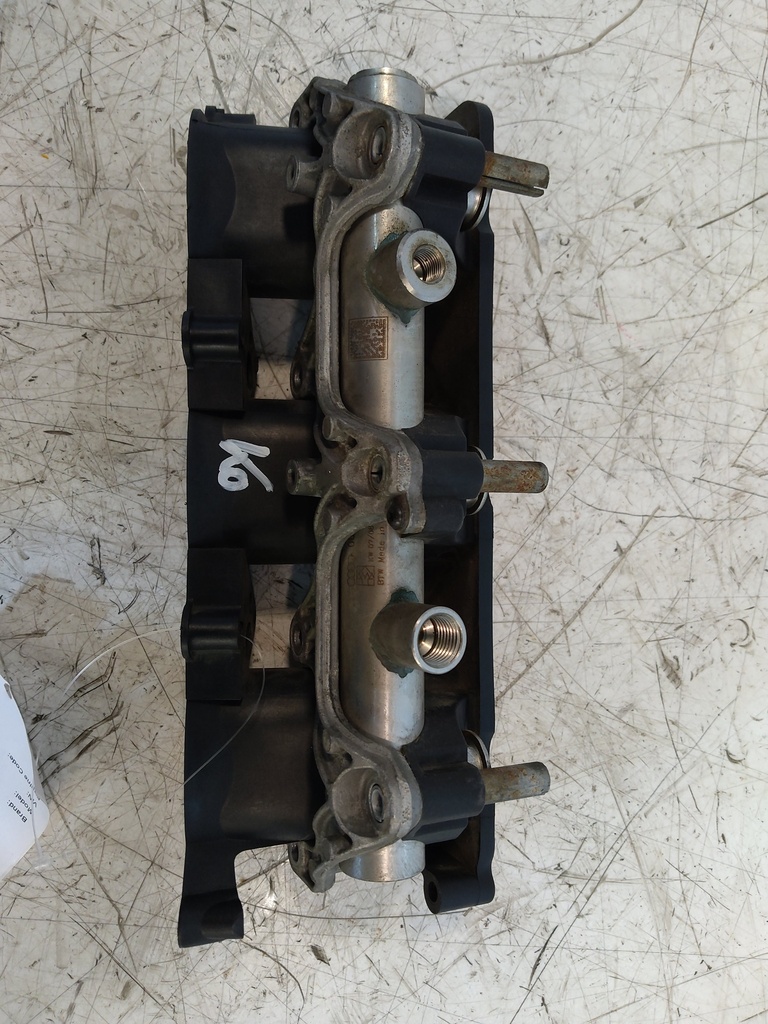[MTD-535687] Rampa de inyección Audi A4 3.2 FSI