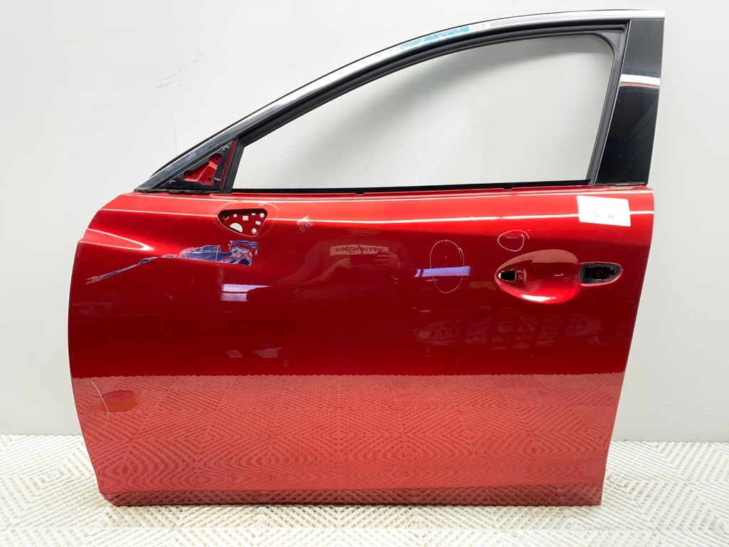 [STARK-788847] Puerta delantera izquierda Mazda 6 sedán (GJ, GL) 2012-2022