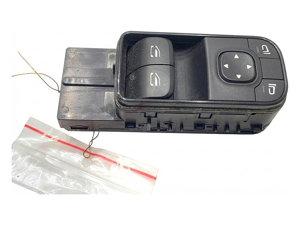 [STARK-923106] Interruptor de elevalunas Mercedes-Benz Sprinter 3,5-t Platforma/Podwozie (B907, B910) 2018-2022