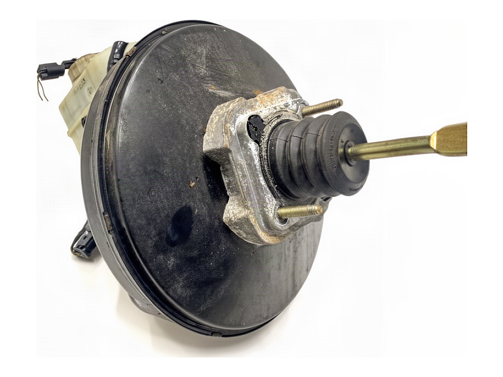 [STARK-945193] Servofreno BMW Serie 3 Compact (E46)