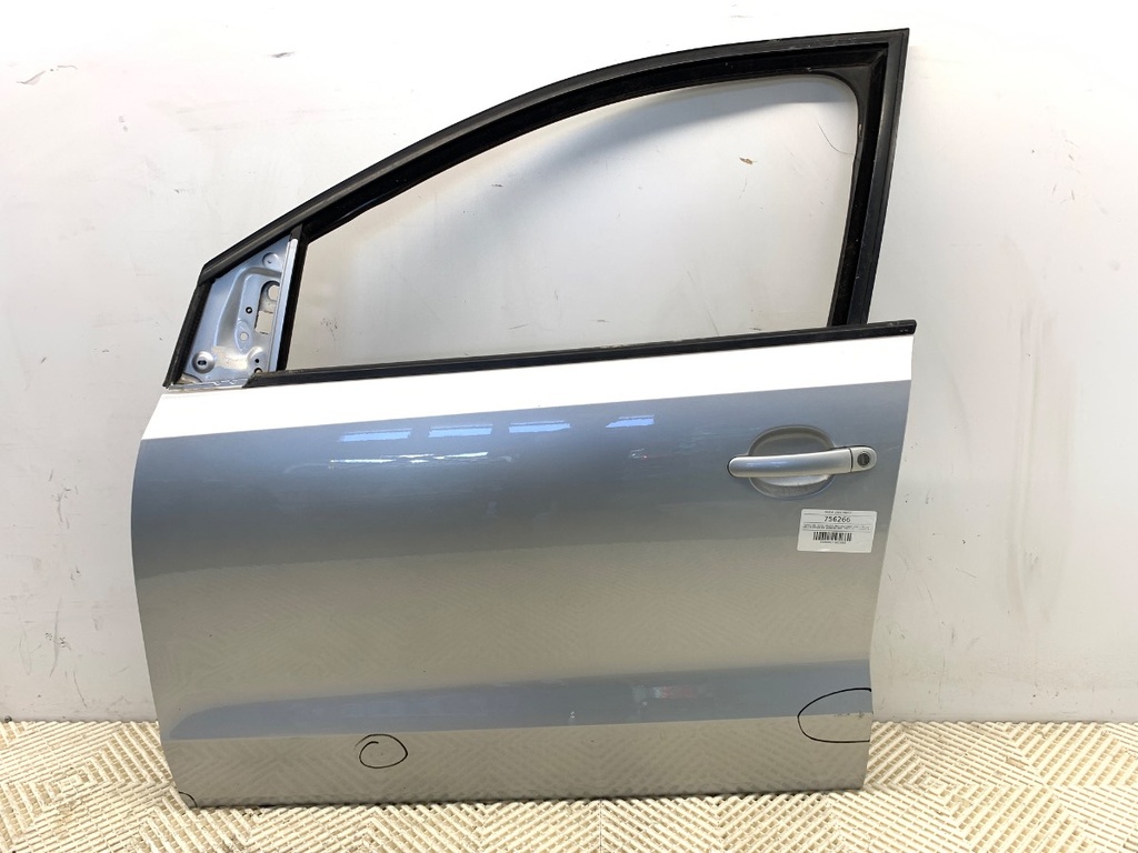 [STARK-756266] Puerta delantera izquierda VW Polo V (6R1, 6C1) 2009-2022