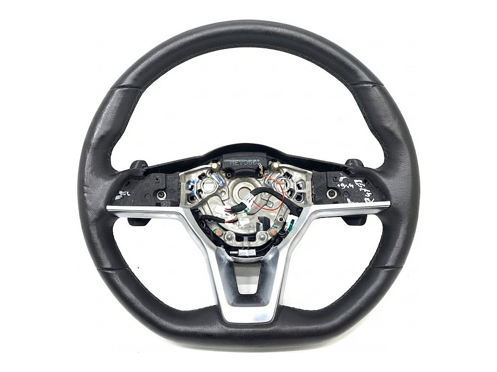 [STARK-922212] Volante Nissan Juke (F16_)