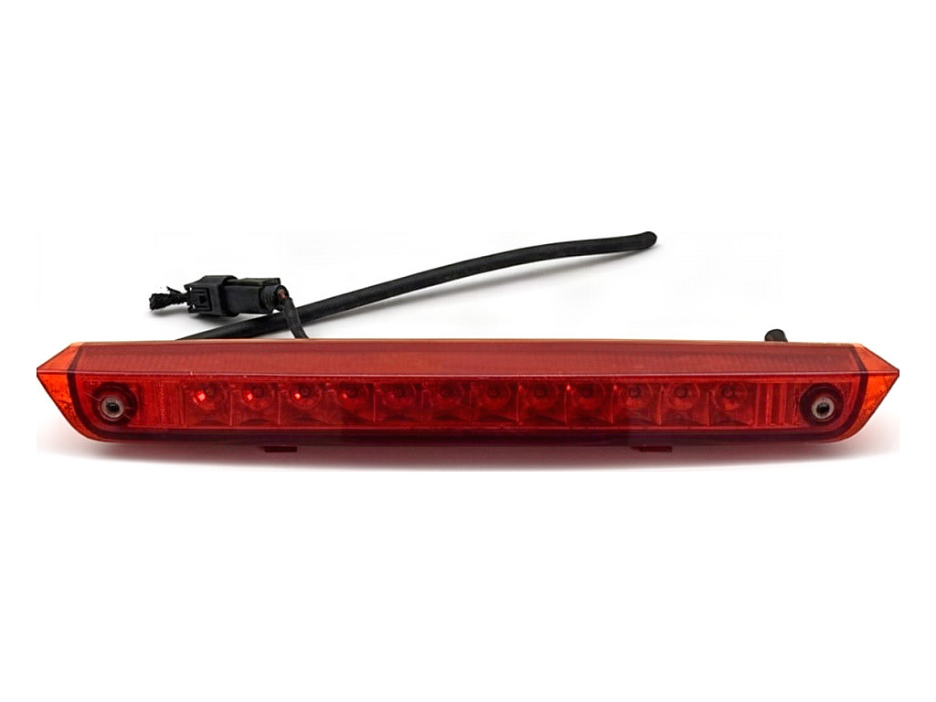 [STARK-940302] Luz de freno Opel Antara A