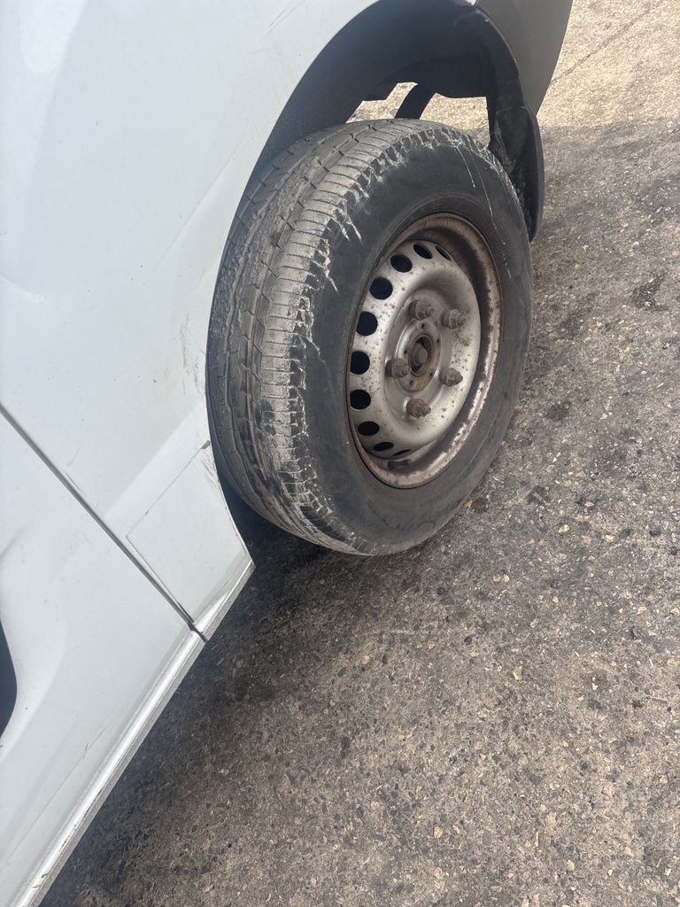 [EPE-101991] Rueda de acero 3 2019 FORD TRANSIT CUSTOM 2.0 EcoBlue