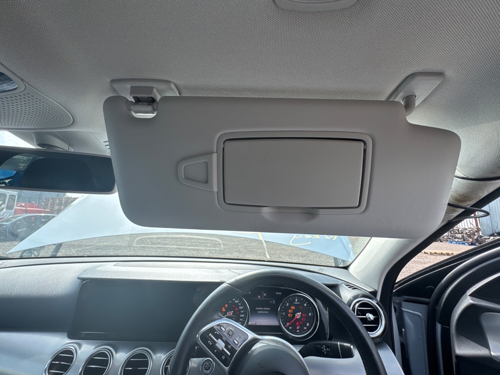 [EPE-104234] Parasol derecho Mercedes-Benz E-Class W213 2.0 CDi 2019