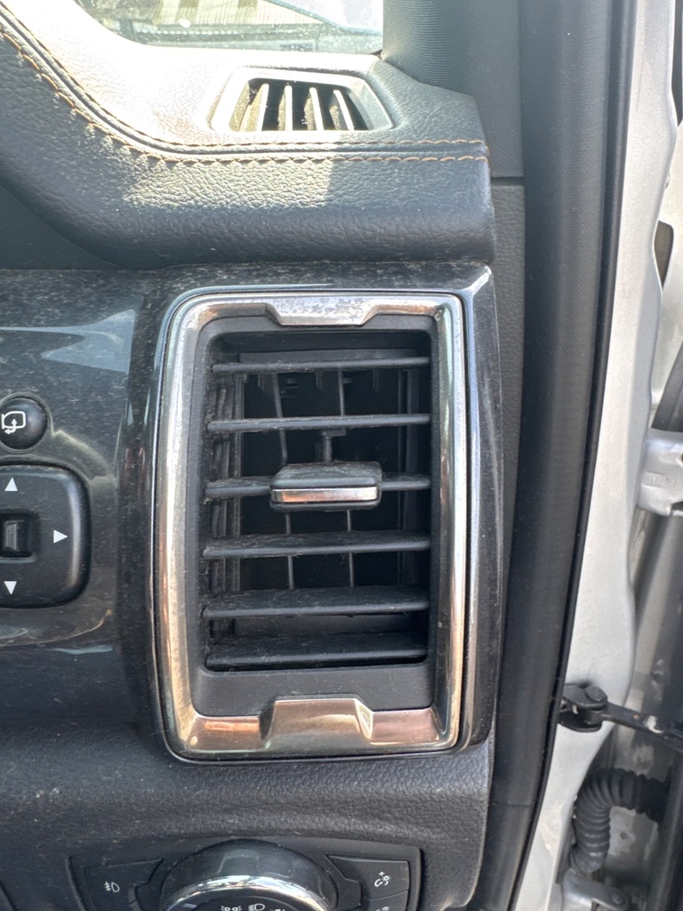 [EPE-104382] Conducto de ventilación Ford Ranger Wildtrak TKE 2.0 EcoBlue 2021