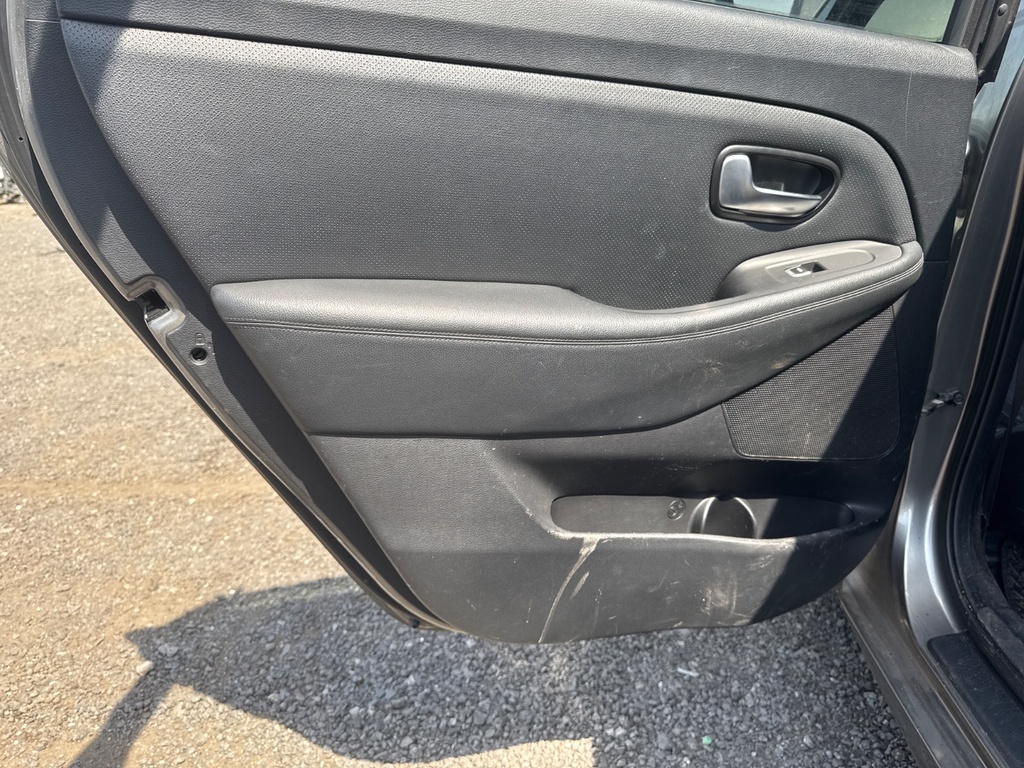 [EPE-105189] Arnés cableado puerta trasera izquierdo Kia Carens IV 2017 TITANIUM SILVER