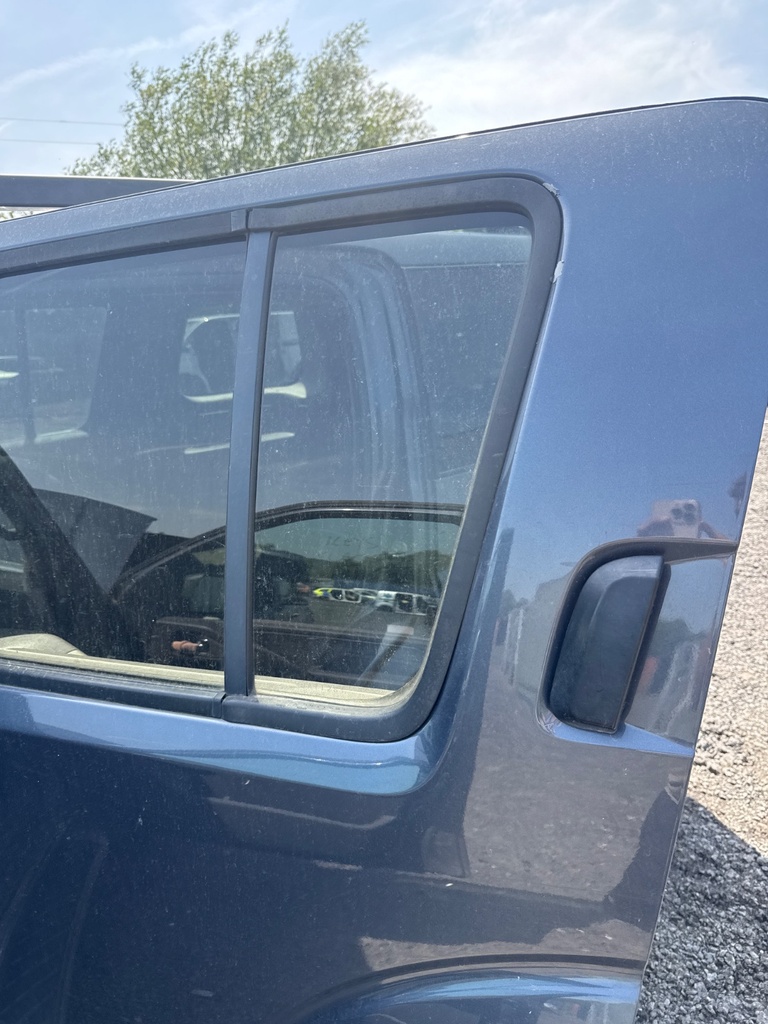 [EPE-105551] Cristal de puerta triángulo trasero izquierdo para NISSAN PATHFINDER III 2007