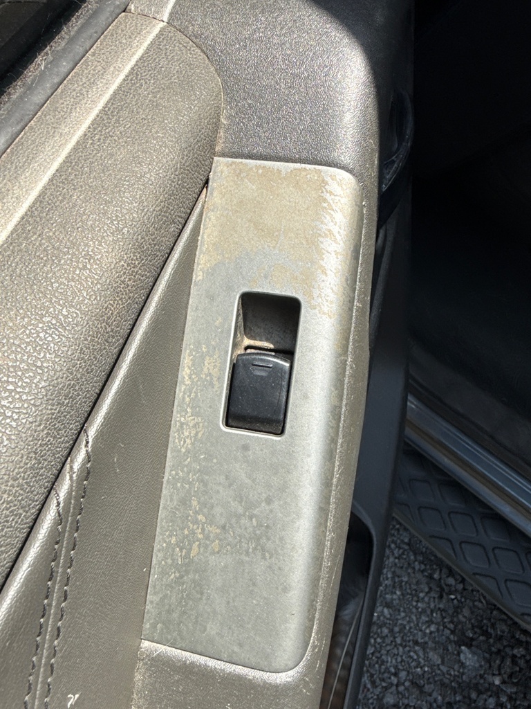 [EPE-105560] Interruptor elevalunas eléctrico trasero izquierdo para NISSAN PATHFINDER III 2007